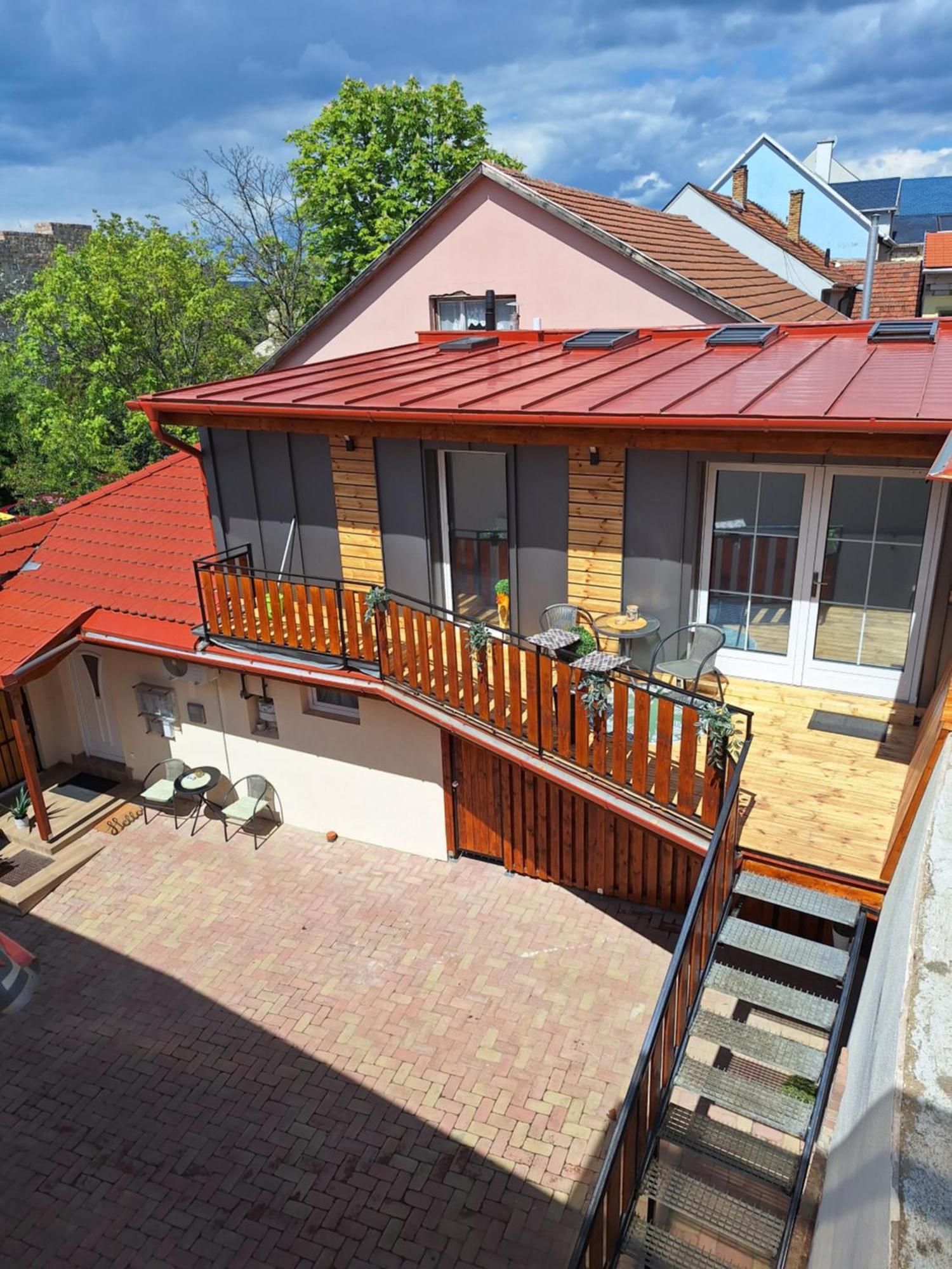 אגר Varfal Apartman II מראה חיצוני תמונה